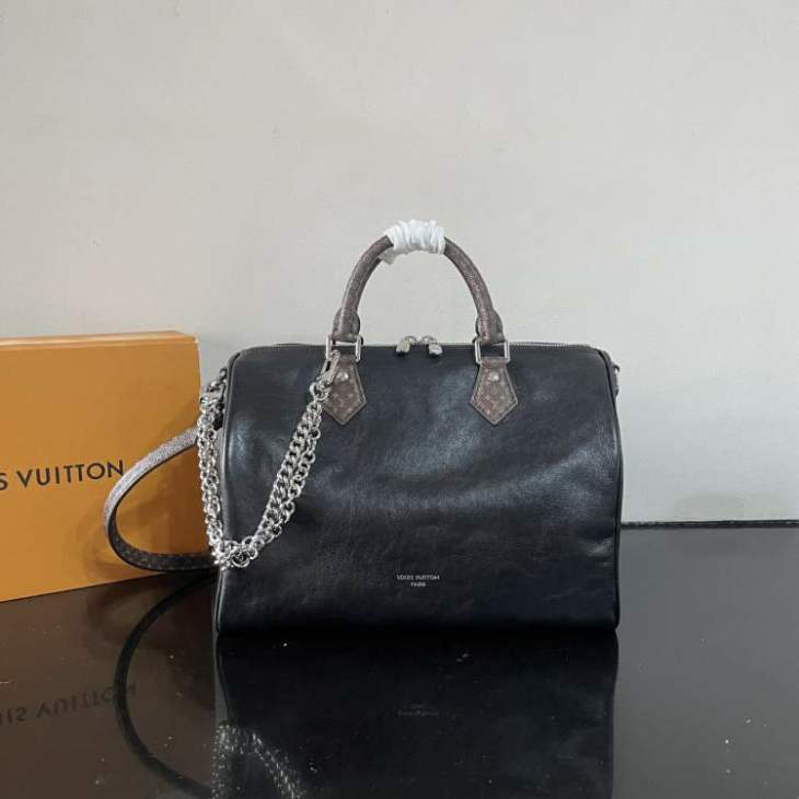 Picture of Louis Vuitton Handbags _SKUfw232394900fw